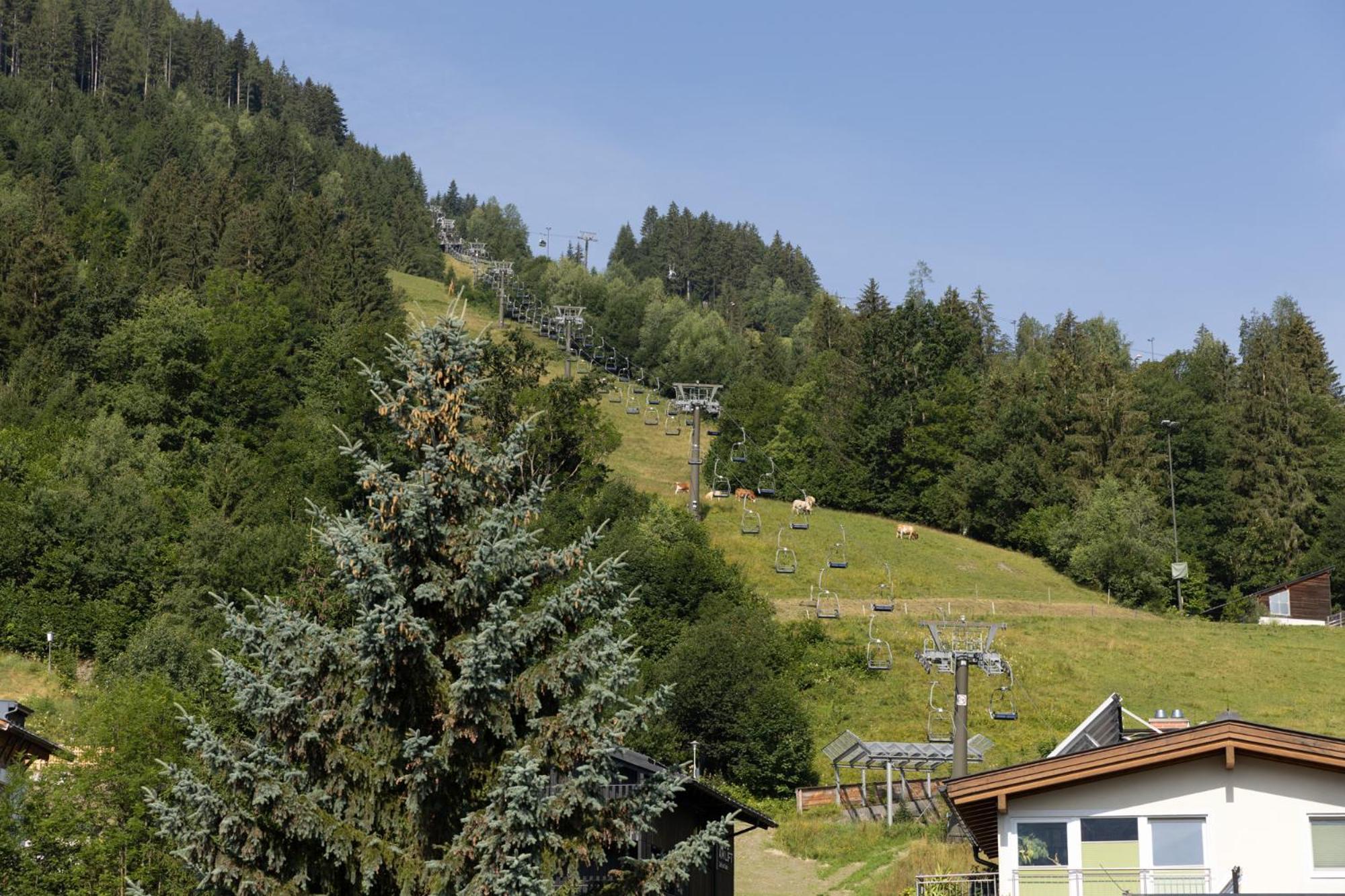 Hotel Zellersee 4*